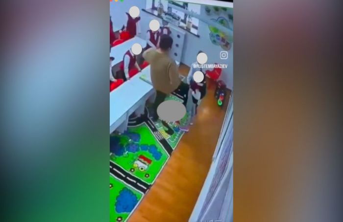 ​Атырауда балаға қатыгездік көрсеткені үшін тәрбиешіге айыппұл салынды