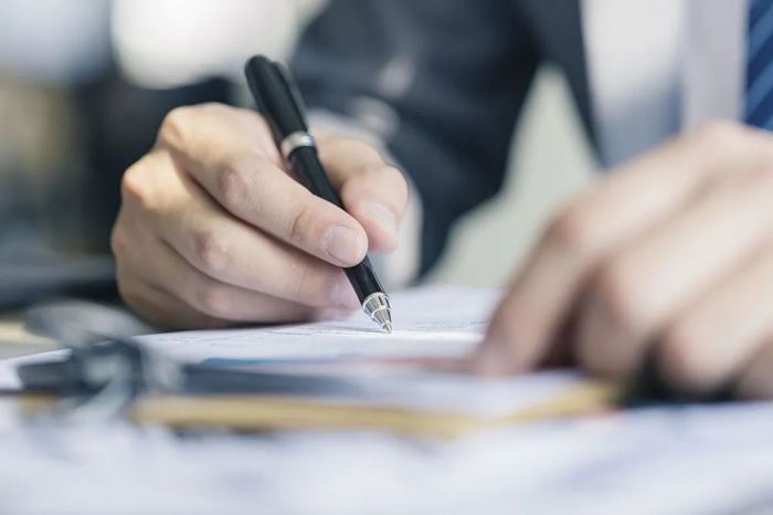 Шетелдік азаматтардың Қазақстандағы мәртебесі: тіркеу, жауапкершілік және уақытша тұру ережелері 