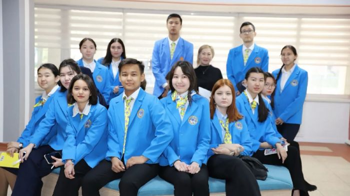 Алматылық оқушылар АҚШ-та үздік 10-дыққа кіріп, Женева, Сингапур және Афинада әлем чемпиондары атанды