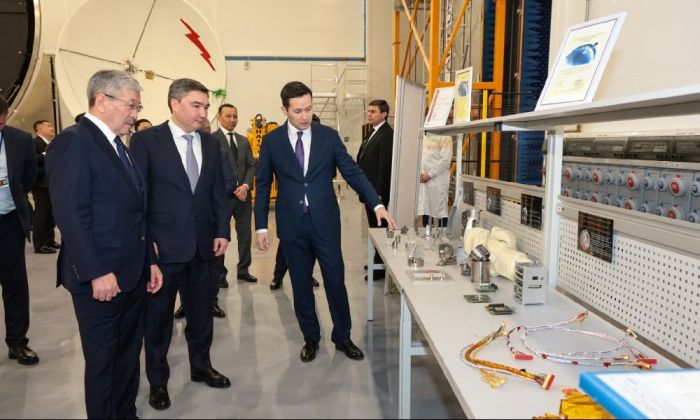 ​Қазақстан мен Қырғызстан мемлекеттік басқаруда ЖИ және ғарыштық технологияларды қолдануды талқылады