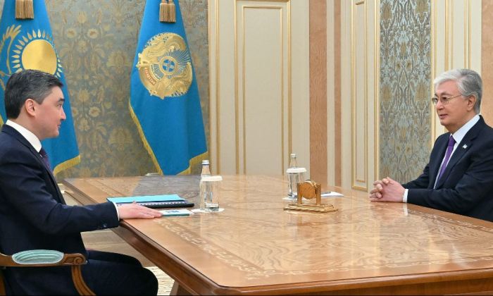 Премьер-министр Президентке елдің әлеуметтік-экономикалық дамуы туралы есеп берді