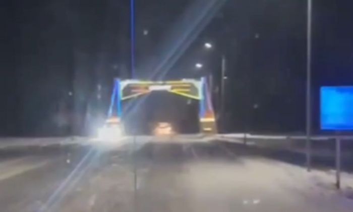 Атырау облысында қар құрсауында қалған екі адам құтқарылды