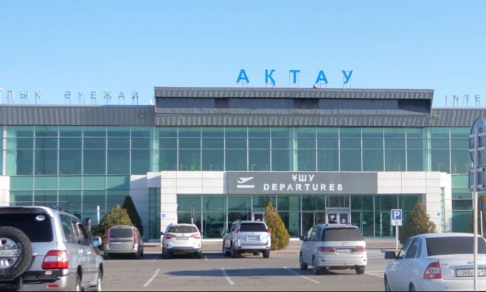 Ақтау әуежайында ұшу-қону жолағы уақытша жабылды