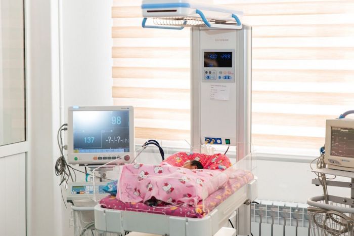 ​Атырауда депутаттар ана мен бала өлімін азайту мәселесін талқылады