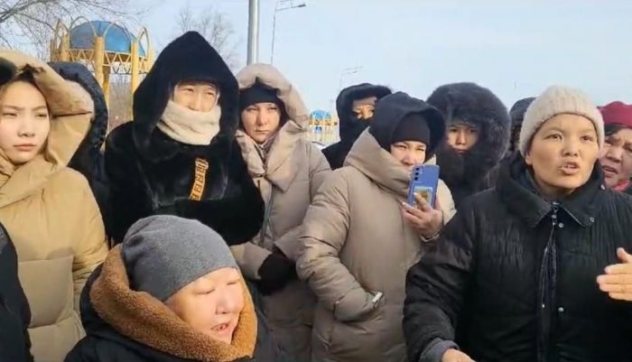 «Атыраулық көп балалы аналар ұмыт қалды» - белсенді