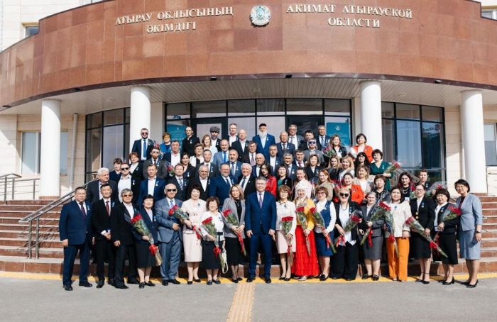 Атырауда Қазақстан халқы Ассамблеясының 30 жылдығына арналған мерейтойлық медальдар табыс етілді