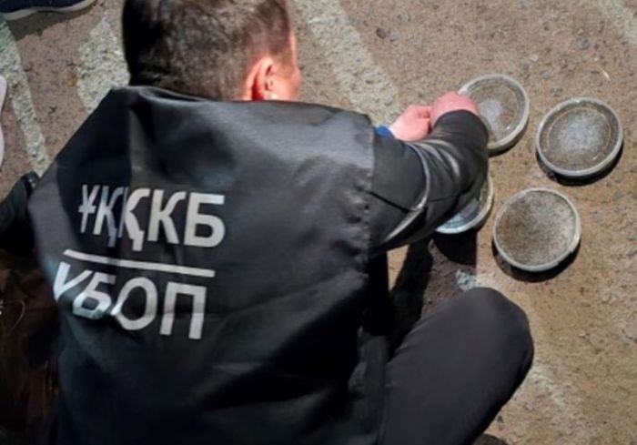 Атырауда 2 келі бекіре уылдырығы тәркіленді