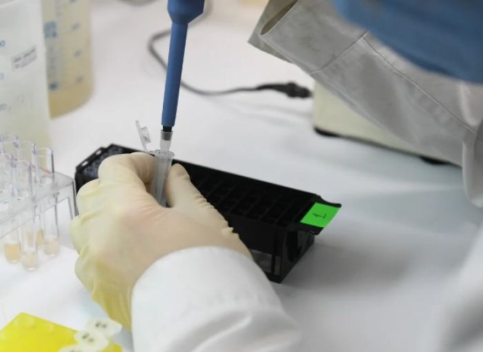 ​Трамп қауіпті вирустарды зерттеуді қаржыландыруды тоқтатты