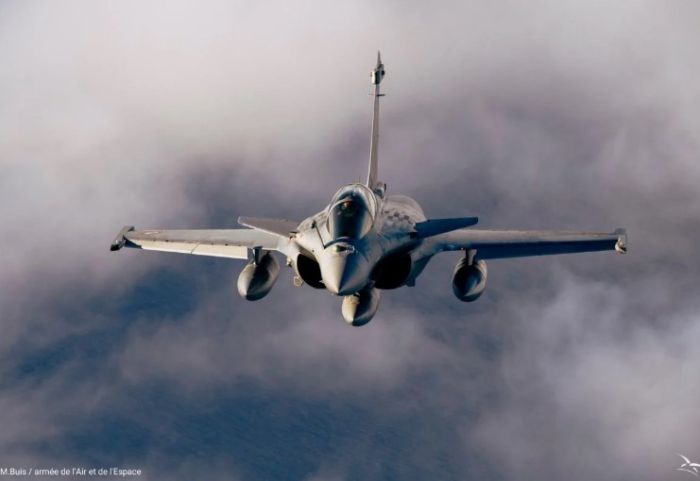 Үндістан мен Пәкістан арасында 125 әскери ұшақ қатысқан ірі әуе шайқасы болды