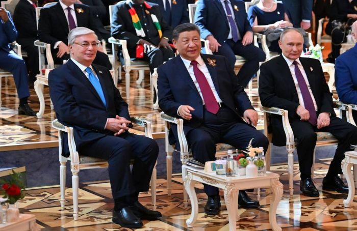 Қазақстан Президенті Жеңіс күніне орай Кремльдегі мерекелік концертке қатысты