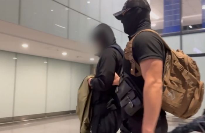 Алаяқтық жасаған күдікті Сауд Арабиясынан экстрадицияланды