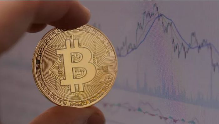 Нью-Йорк мэрі  биткоиннің ​күнделікті өмірге енуін қолдайды