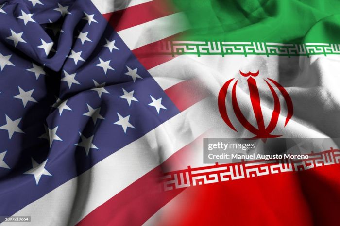 Трамп әкімшілігі Иранға қарсы қысымды уақытша доғарды