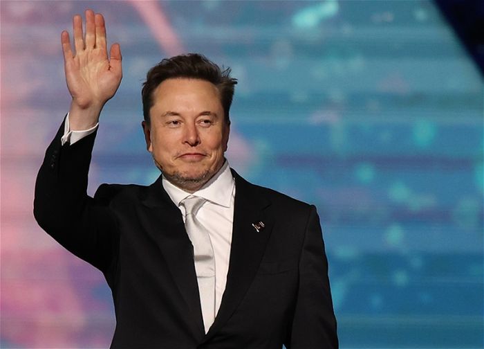 Маск Трамп туралы айтқан сөздері үшін кешірім сұрады