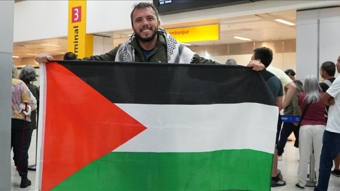 Madleen кемесіндегі бразилиялық белсенді аштық жариялады