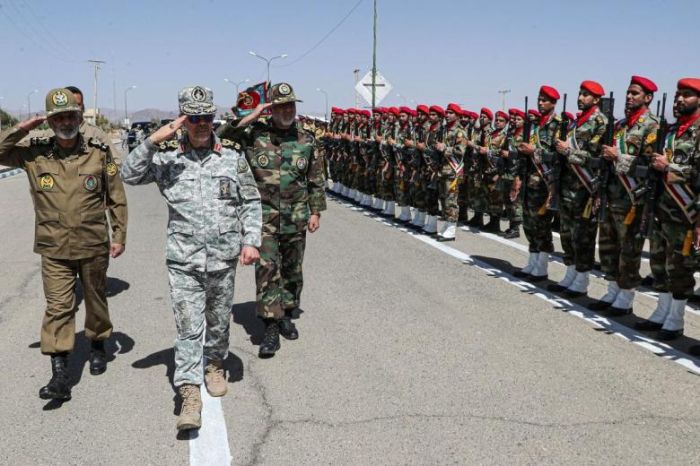 Иран Израильмен соғысқа дайын екенін мәлімдеді