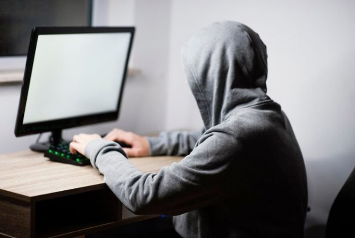 Алаяқтықтан қалай сақтануға болады және не істеу керек?