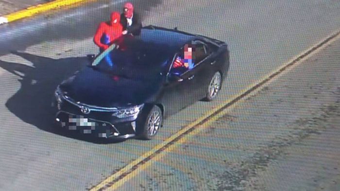 Оралда полиция жол ережесін бұзған “Marvel кейіпкерлерін” тоқтатты  