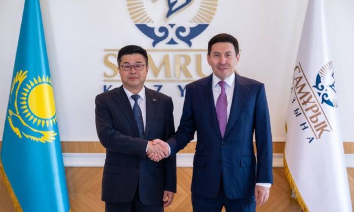 Жақыпов Қытайдың Эксимбанк басшысымен Қазақстанның стратегиялық жобаларын талқылады