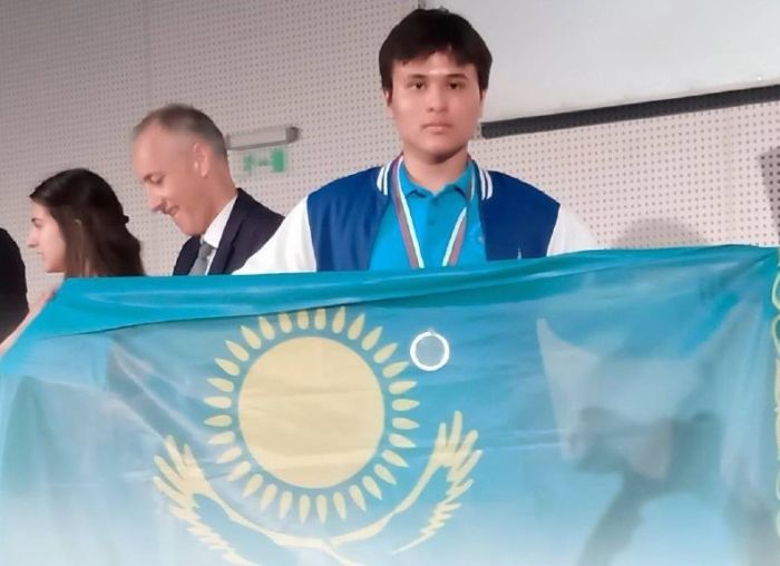 Қазақстандық оқушы Еуропаның ең үздік физигі атанды