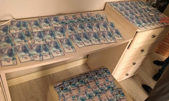 ​Оралда кәсіпкерлерден ақша бопсалаған күдіктілер ұсталды 