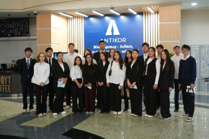 «Заң және тәртіп» апталығы: Сыбайлас жемқорлыққа қарсы қызмет ашық есік күнін өткізді