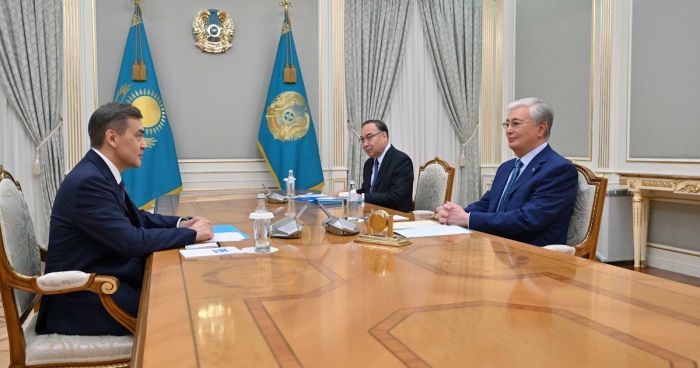 ​Тоқаев Қытайдың ШЫҰ төрағалық еткенін жоғары бағалады