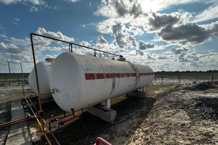 Атырауда газ құю бекеті мен асхана құрылысында кешмілік анықталды