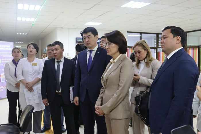 Денсаулық сақтау министрі Мақат ауданына іс-сапармен келді