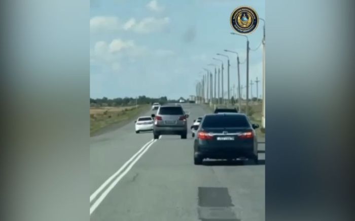 Екібастұзда үйлену тойына арналған кортежге айыппұл салынды