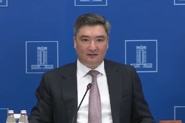 Коммуналдық қызмет қымбаттайды: Бектенов тарифтің өсуін растады