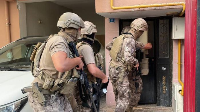 ​Түркияда Гүлен қозғалысымен байланысы бар ондаған адам ұсталды