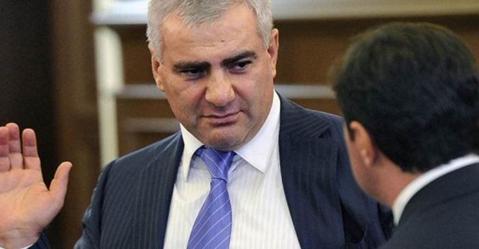 Карапетянға ақшаны жылыстатты деген жаңа айып тағылды