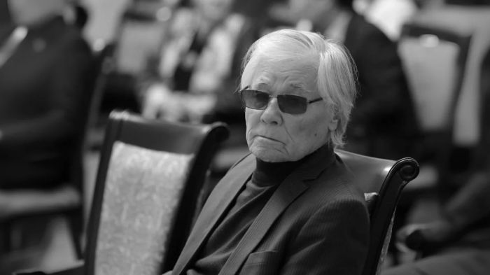 ​Ақын, жазушы, сазгер Исраил Сапарбай дүниеден озды