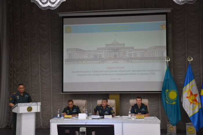 Қорғаныс министрлігі әскери қызметшілерге арналған киім үлгісінің сапасын бақылауды күшейтеді