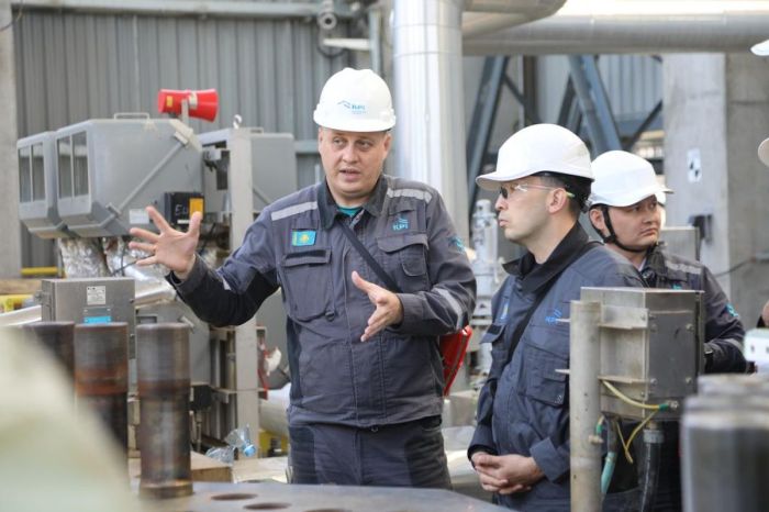 ​Атырауда KPI газ-химия кешеніндегі жөндеу жұмыстарының барысы тексерілді