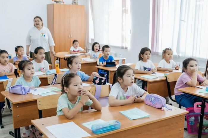 ​Атырау облысында жаңа оқу жылында 17 мыңға жуық бала 1-сыныпқа барады 