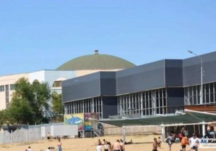 Атыраудағы ДСК құрылысы Дубайдағы Бурдж-Халифаны салу уақытынан да баяу жүруде