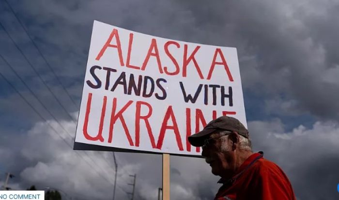 Анкориджде Трамп пен Путиннің кездесуіне қарсы наразылық өтті