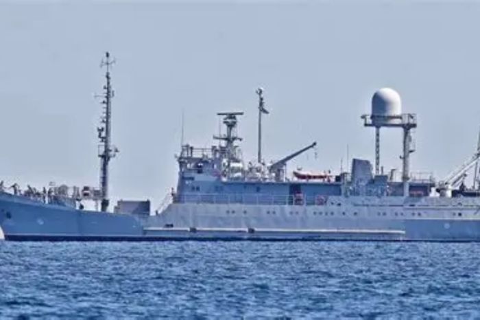 Украина Қарулы Күштері ресейліктердің украин кемесіне соққы бергенін растады