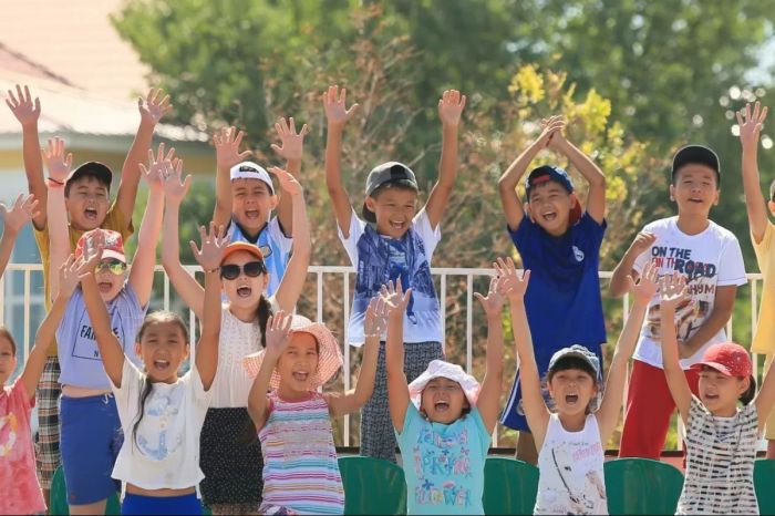 Бала саны азайып, қарттар көбейеді: 2054 жылы Атырауда не күтіледі