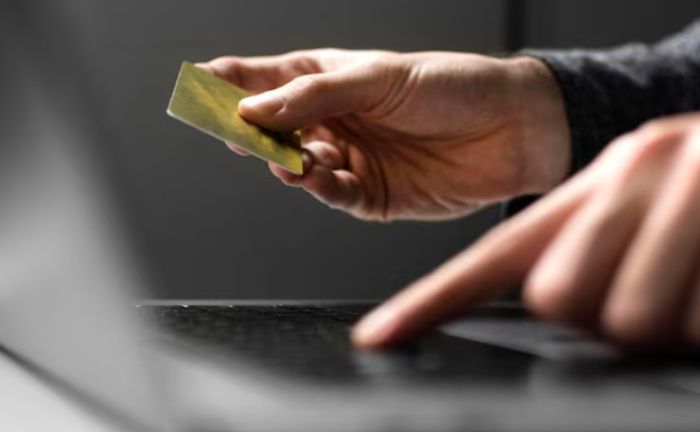 ​Интернет-алаяқтардың ұйымдасқан қылмыстық тобына қатысты қылмыстық іс сотқа жолданды