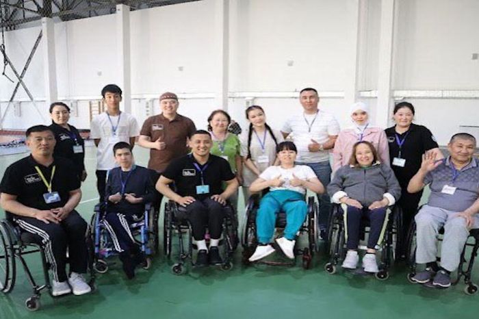 ​Атырауда арба пайдаланатын жандарға арналған алғашқы республикалық марафон өтті