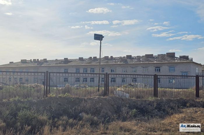 "Болашақтың" болашағы бар ма: Индерборда жаңа ықшамаудан тұрғындары жол мен мектепсіз қалды