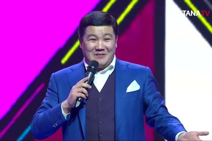 «​Сенбеңіз!» Тұрсынбек Қабатов массаж салонында ұсталғаны туралы ақпаратты жоққа шығарды