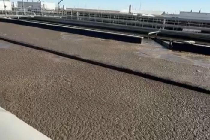 Таза мұнай: Атырауда кәріз жүйесінен не табылды