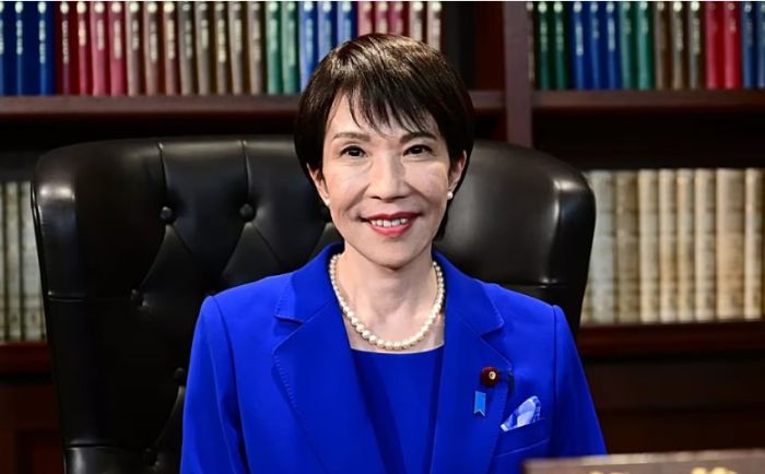 Санаэ Такаити Японияның премьер-министрі болып сайланды: ел тарихындағы алғашқы басшы әйел