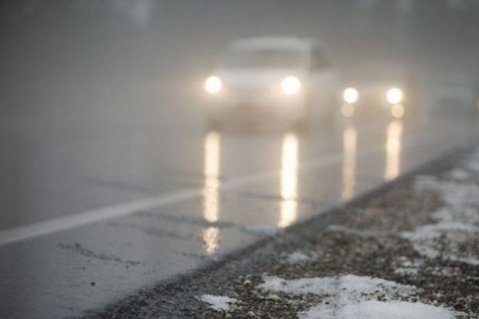 ​Атырау полициясы тұман мен көктайғақ болады деп жүргізушілерді​ ескертті