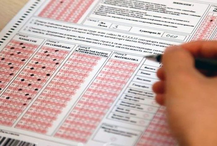 "ҰБТ тапсыруға көмектесемін": Павлодарда 1 млн теңгені алаяқтықпен алған күдікті ұсталды  