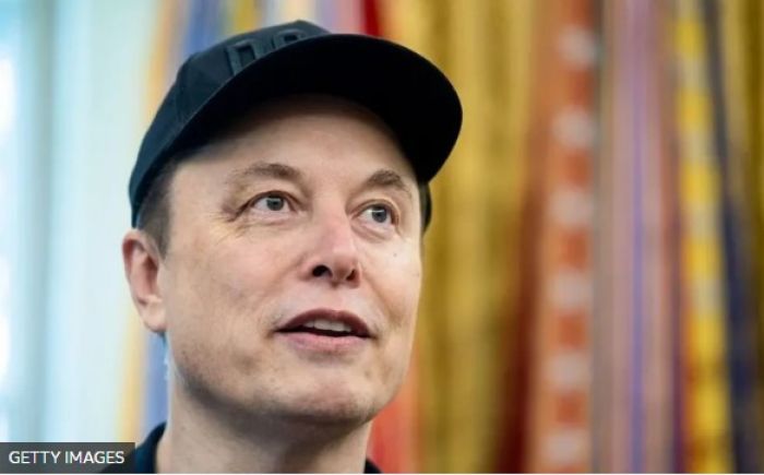 Илон Маск Wikipedia-ға балама — Grokipedia жобасын іске қосты